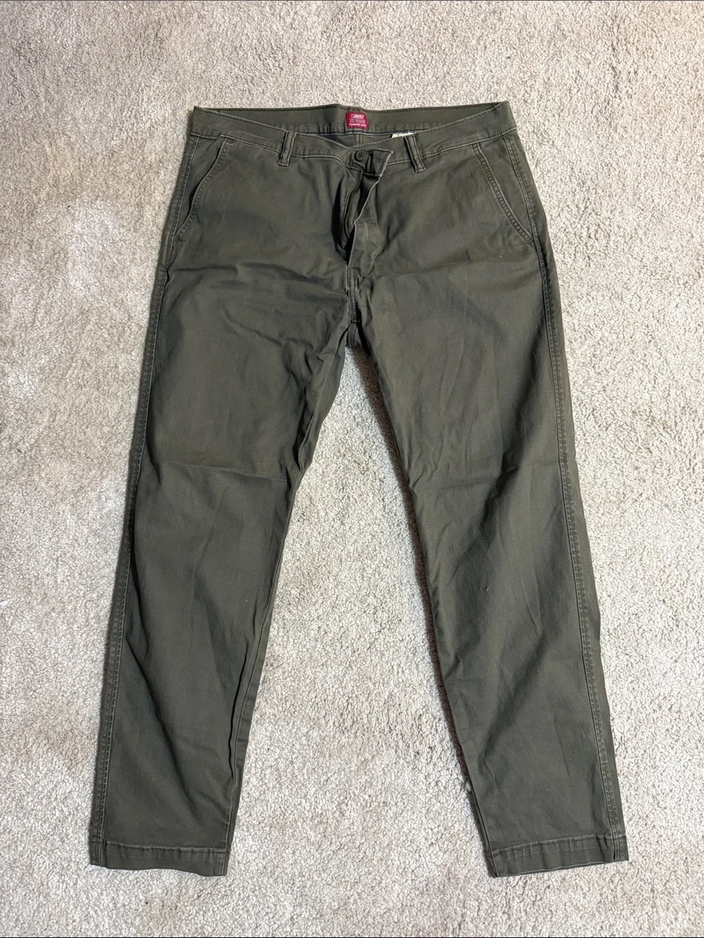 Levi’s Men's Olive Green XX Chino Pants